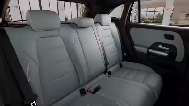MERCEDES GLA 12 / 12