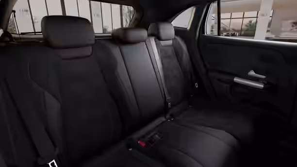 MERCEDES GLA 12 / 12