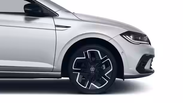 VOLKSWAGEN POLO 3 / 9