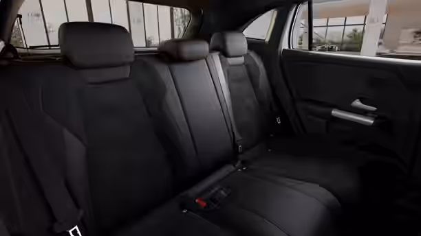 MERCEDES GLA 12 / 12