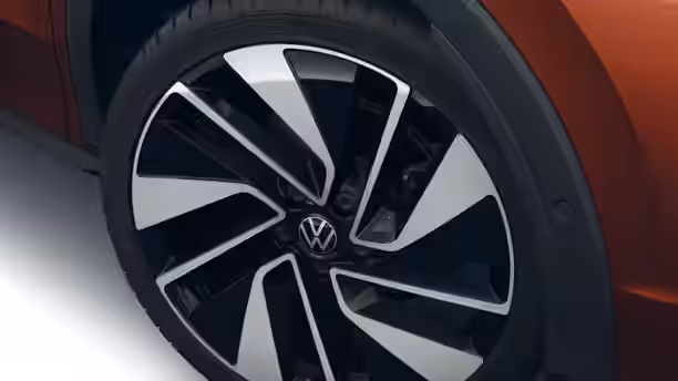 VOLKSWAGEN T-ROC 7 / 9