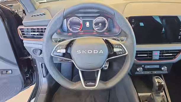 SKODA KAMIQ 10 / 23