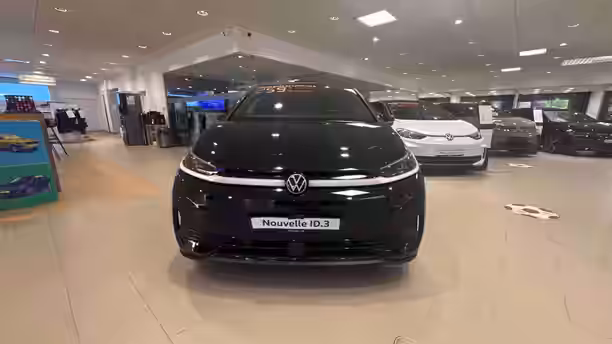 VOLKSWAGEN ID.3 NEO 8 / 23