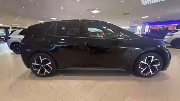 VOLKSWAGEN ID.3 NEO 6 / 23
