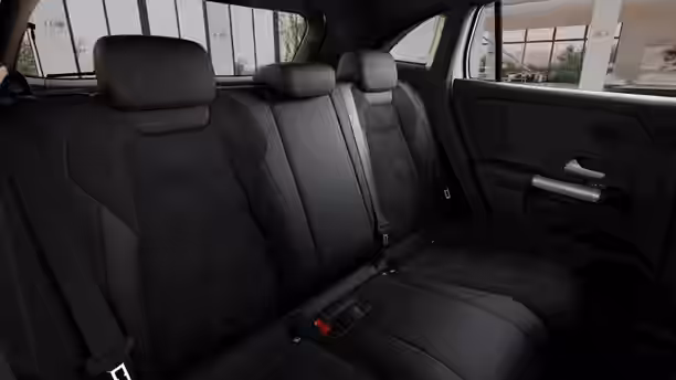 MERCEDES GLA 12 / 12