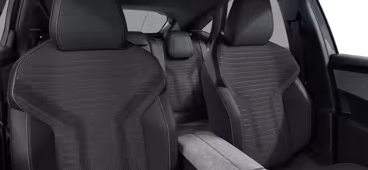 PEUGEOT 3008 ELECTRIQUE 9 / 9