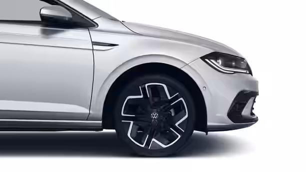 VOLKSWAGEN POLO 2 / 9