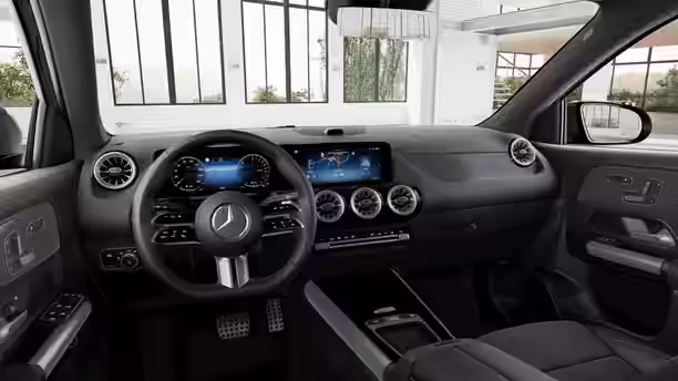 MERCEDES GLA 9 / 12