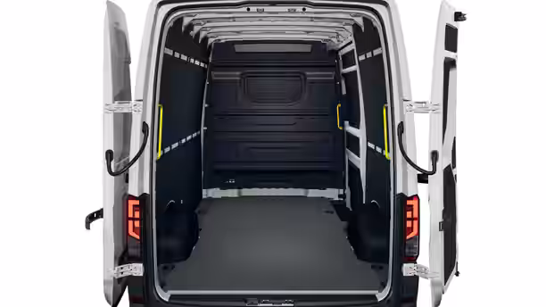 VOLKSWAGEN UTILITAIRES CRAFTER VAN 4 / 9