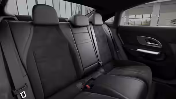 MERCEDES CLA HYBRIDE 12 / 12