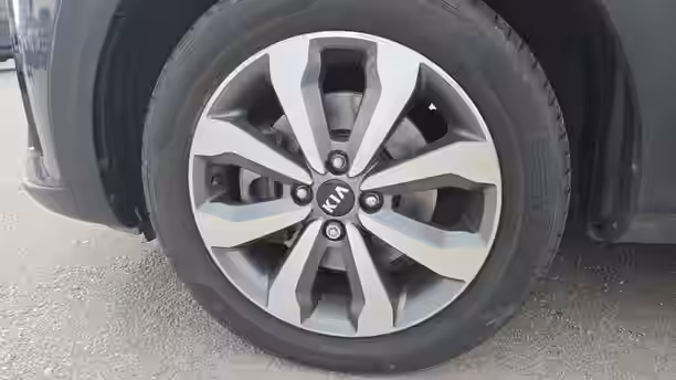 KIA STONIC 14 / 30