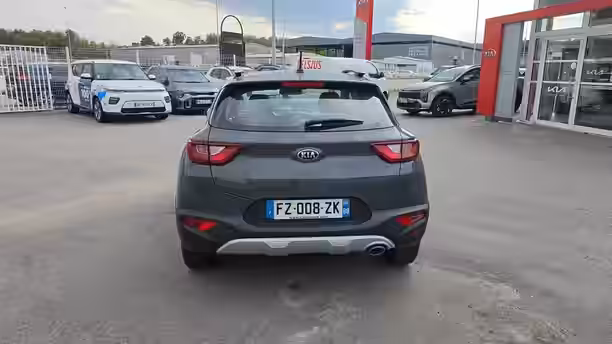 KIA STONIC 4 / 30