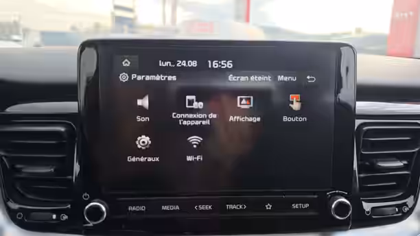 KIA STONIC 17 / 30