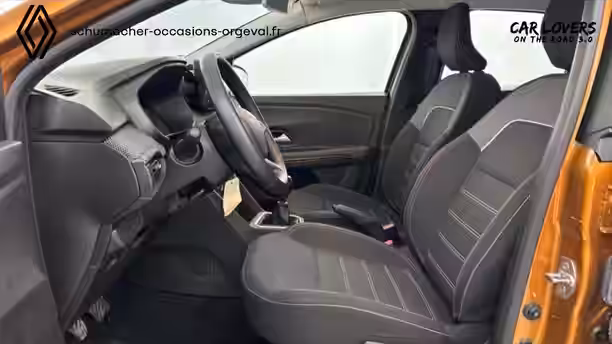 DACIA SANDERO 30 / 33