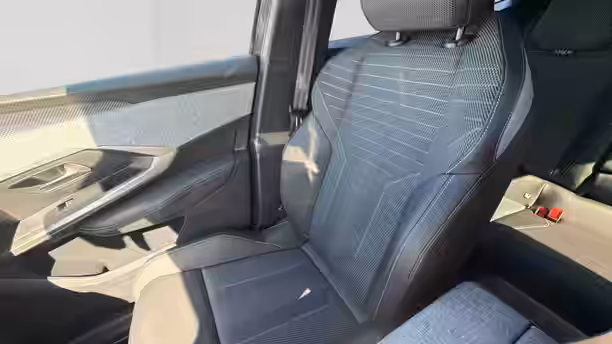 PEUGEOT 3008 32 / 32