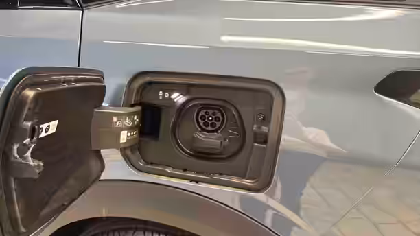 PEUGEOT 5008 ELECTRIQUE 29 / 30