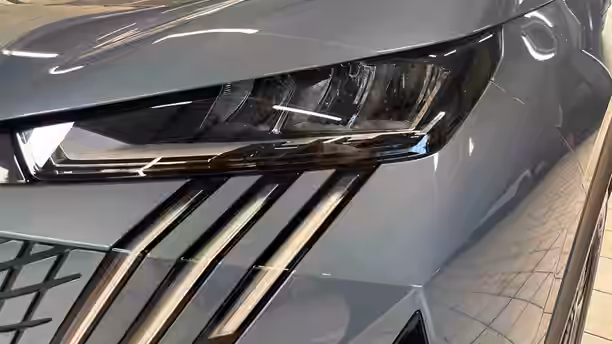 PEUGEOT 5008 ELECTRIQUE 24 / 30