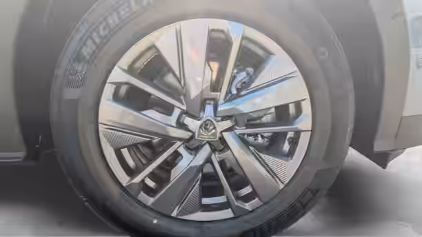 PEUGEOT 3008 17 / 24