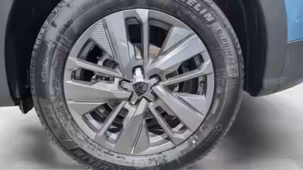 PEUGEOT 3008 15 / 24