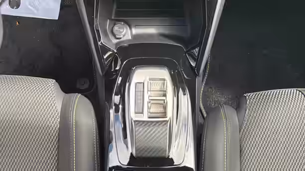 PEUGEOT 2008 16 / 31