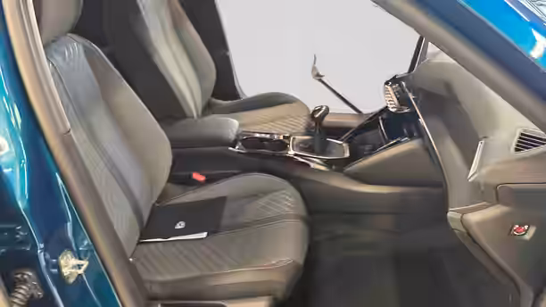 PEUGEOT 2008 43 / 43