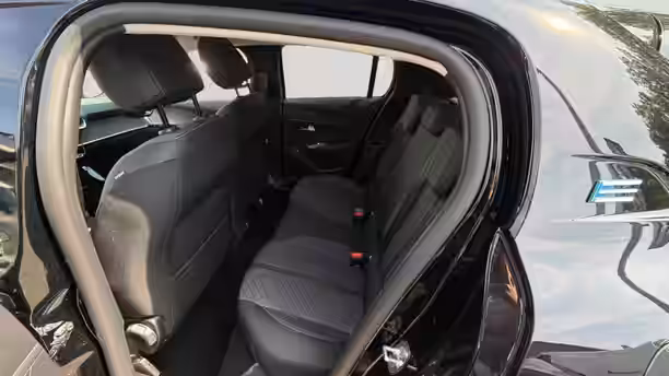 PEUGEOT 208 ELECTRIQUE 12 / 32