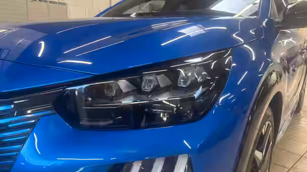 PEUGEOT 208 27 / 33