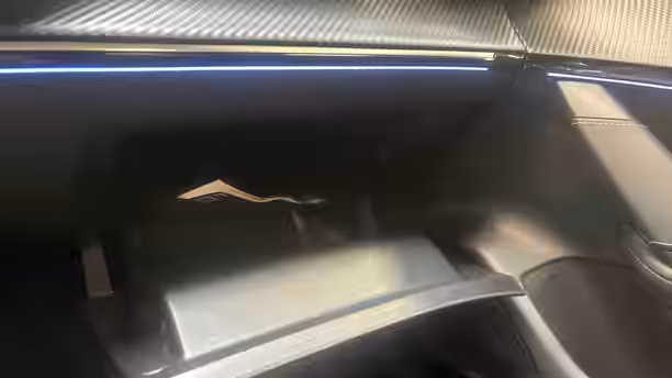 PEUGEOT 208 29 / 33