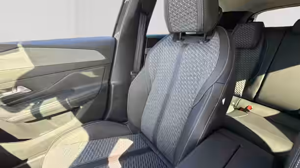 PEUGEOT 308 32 / 32