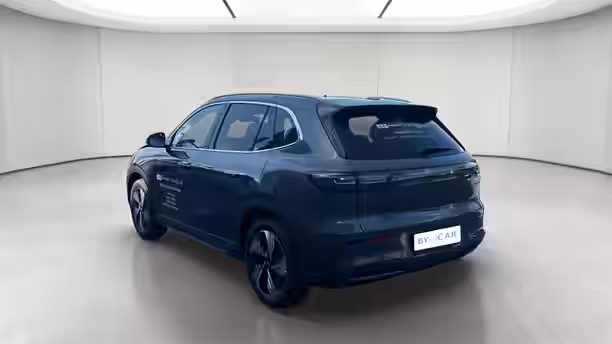 GEELY E5 3 / 13