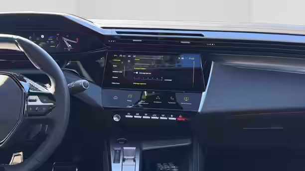 PEUGEOT 408 PHEV 27 / 41