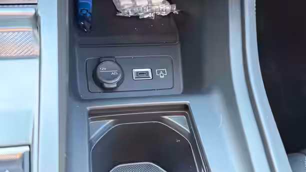 PEUGEOT 408 PHEV 35 / 41