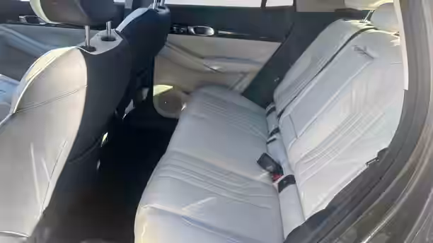 GEELY E5 12 / 23