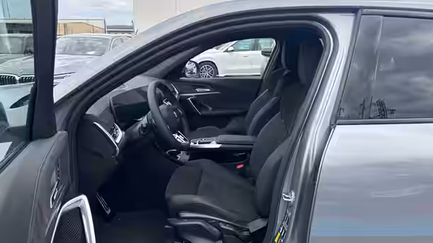 BMW iX2 U10 27 / 30