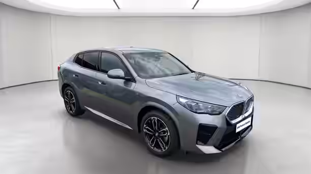 BMW iX2 U10 7 / 30