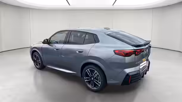 BMW iX2 U10 3 / 30