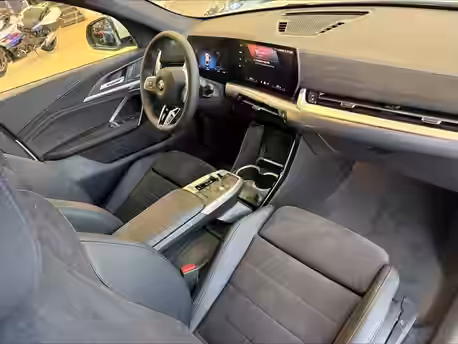 BMW iX2 U10 28 / 33