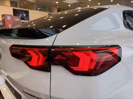 BMW iX2 U10 12 / 33