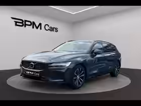V60 Plus Style Dark T6 AWD 253+145ch Plus Style Dark Geartronic 8