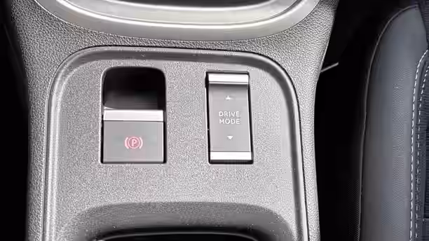 JEEP AVENGER ELECTRIQUE 37 / 39