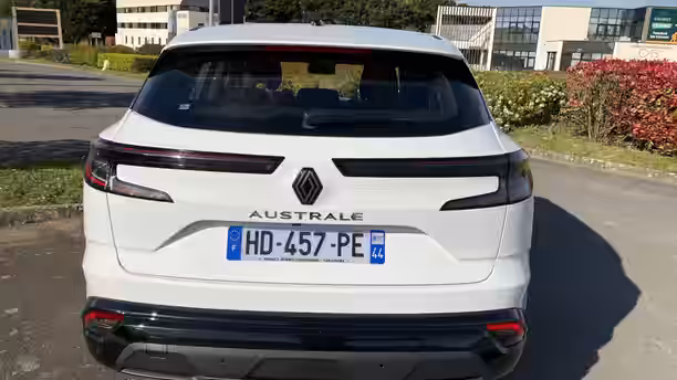 RENAULT AUSTRAL 4 / 32