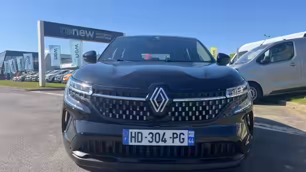 RENAULT AUSTRAL 8 / 29