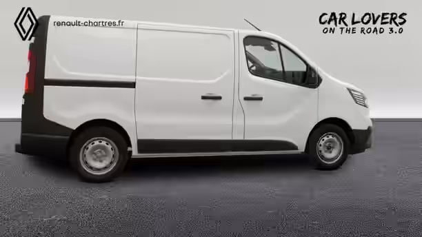 RENAULT TRAFIC FOURGON 15 / 33
