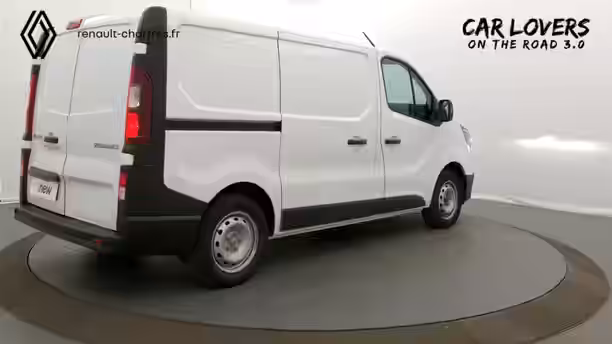 RENAULT TRAFIC FOURGON 32 / 33