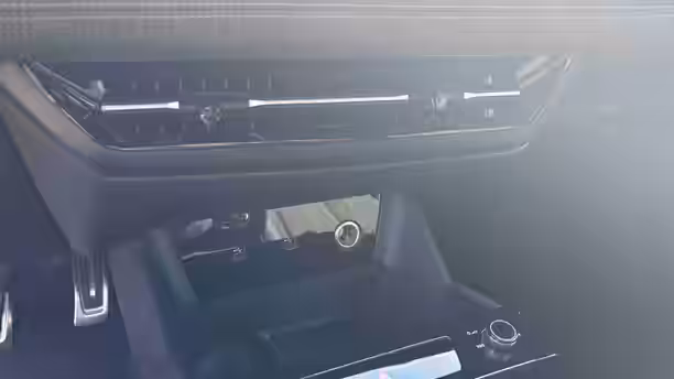 AUDI Q6 E-TRON 18 / 23