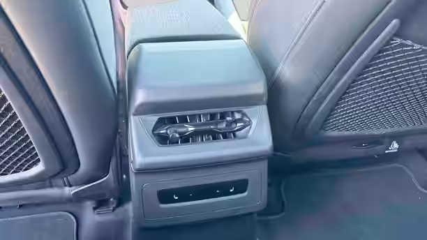 AUDI Q6 E-TRON 22 / 23