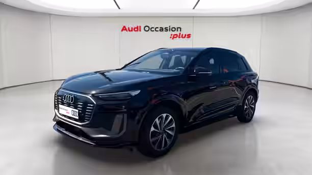 AUDI Q6 E-TRON 1 / 23
