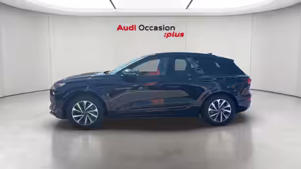 AUDI Q6 E-TRON 2 / 23