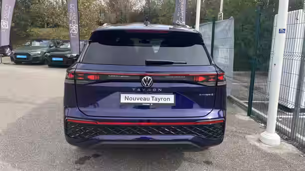 VOLKSWAGEN TAYRON 4 / 13