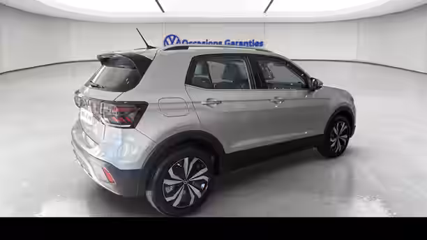 VOLKSWAGEN T-CROSS 6 / 15